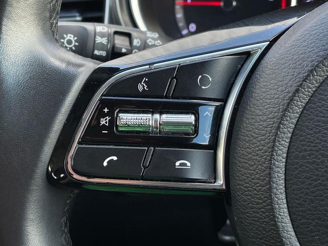 KIA Ceed Photo 16