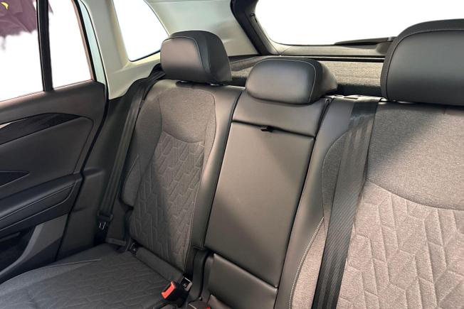 VOLKSWAGEN Tiguan Photo 9