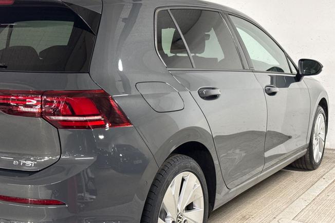 VOLKSWAGEN Golf Photo 28