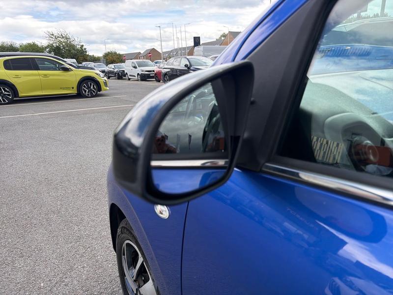 Used Peugeot 108 WK69LTO 25