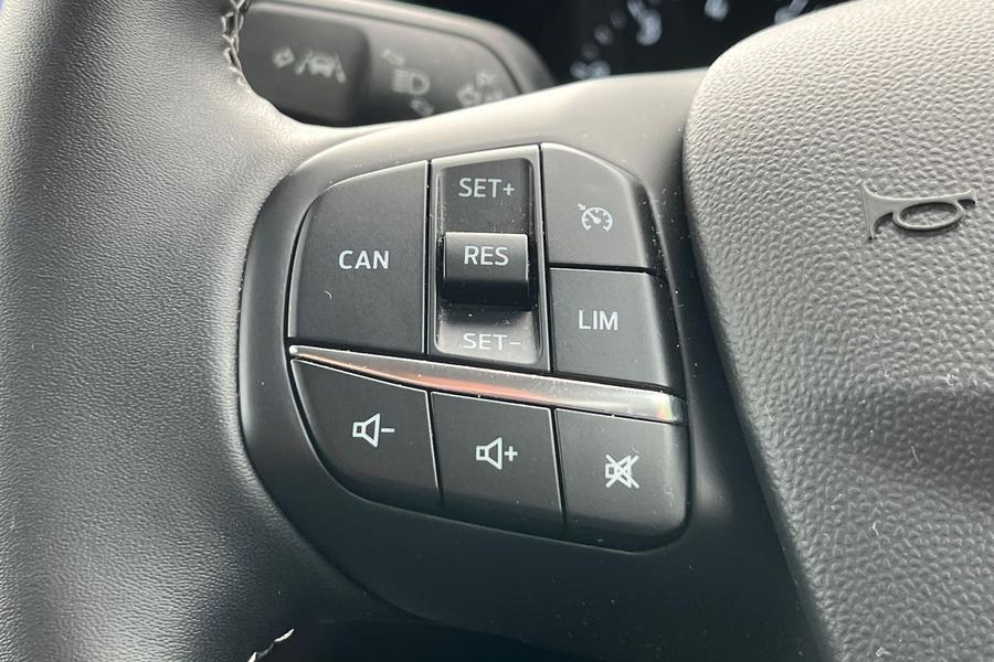 Ford FIESTA Photo autoimg-c6ffe28d64d3962c23ab8105a5e7b666210ab4b4.jpg