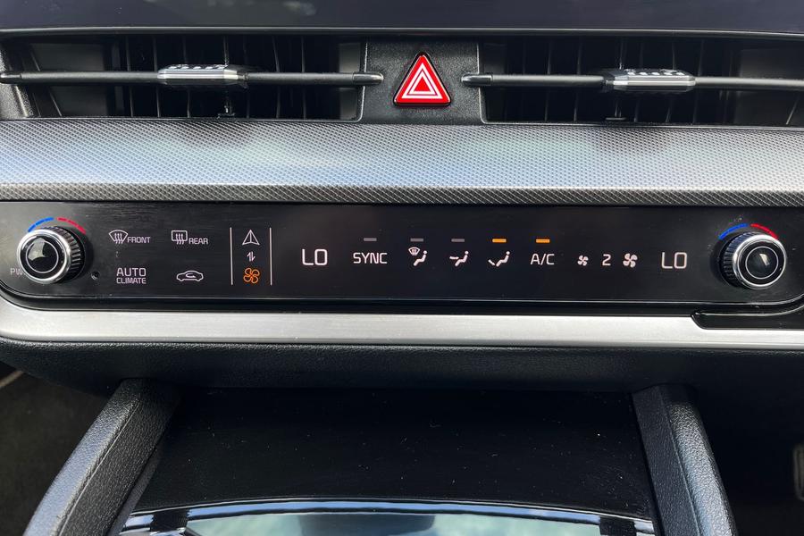 Kia SPORTAGE Photo autoimg-c7016c4de7af75c309be68ac1f9ba00effb2fb08.jpg