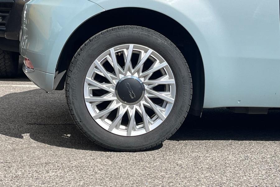 Fiat 500 Photo autoimg-c706e53ff7d0dd140f10712d16b9a4b4161718a7.jpg