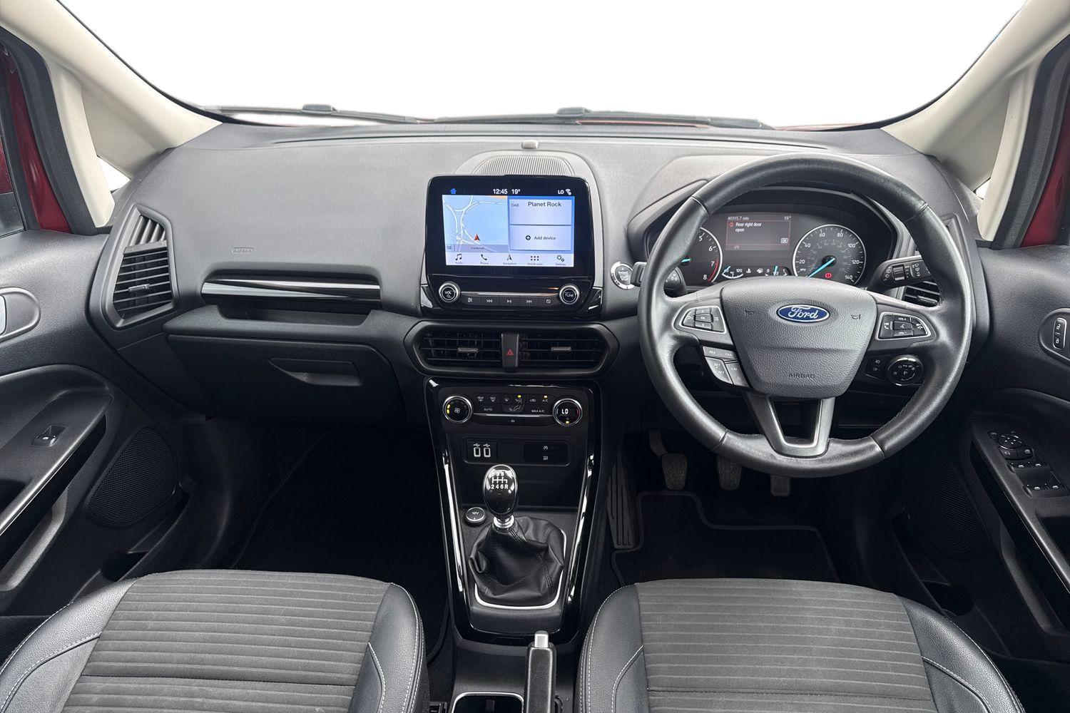 Ford ECOSPORT Photo 9