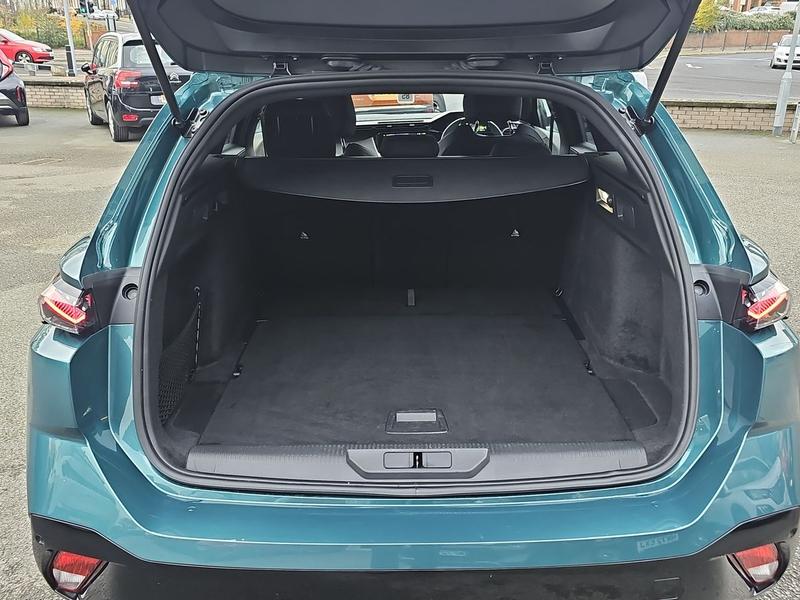 Used Peugeot 308 SW KM25PXR 18