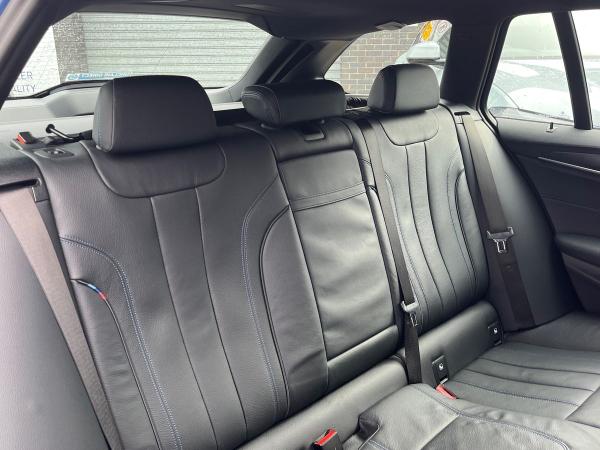 BMW 5 Series Photo autoimg-c71c188bf742bb5d16713287a458b64b10f324f4.jpg