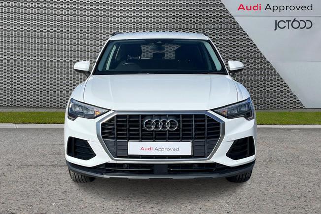 Audi Q3 Photo 8