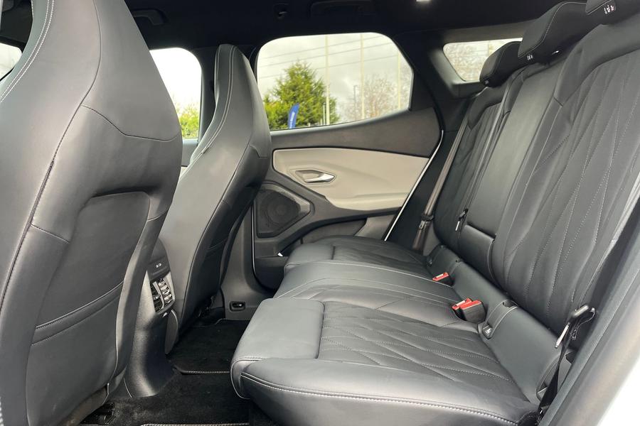 Ford Explorer Photo autoimg-c71dc25a048a4695b634f0dddeabe3de62aa92d6.jpg