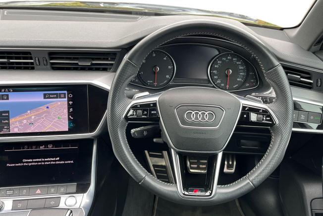 AUDI A6 Avant Photo 11