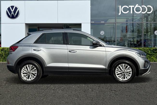 VOLKSWAGEN T-Roc Photo 4