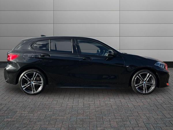 BMW 1 Series Photo autoimg-c721ec4d54a0119e20e486668c0ae485d52aeb12.jpg
