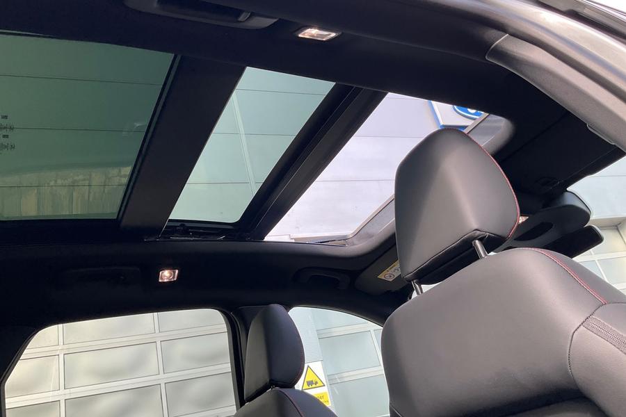 Ford Kuga Photo autoimg-c72d070f4d56de06c2ffe0aac7221d91b3b828cb.jpg