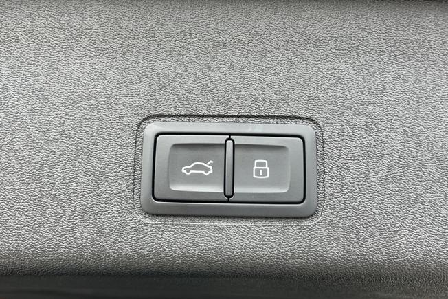 AUDI Q3 Photo 51