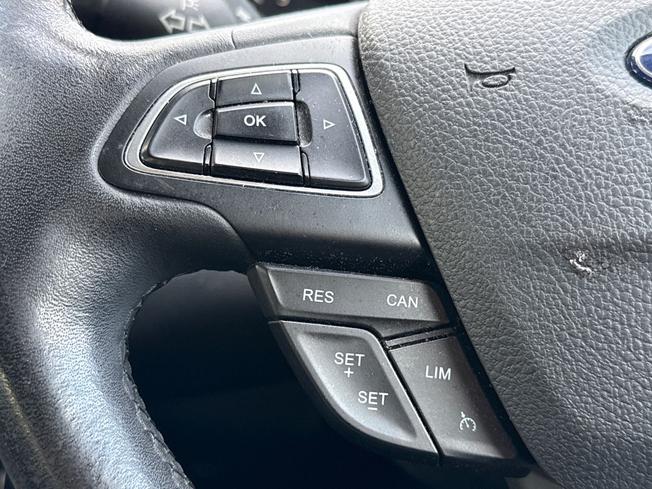 FORD Focus Photo 16