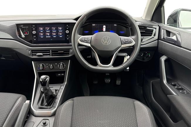 VOLKSWAGEN Polo Photo 11