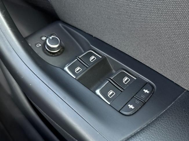 AUDI Q3 Photo 34