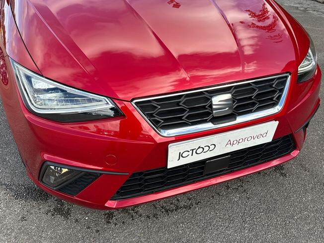 SEAT Ibiza Photo 29