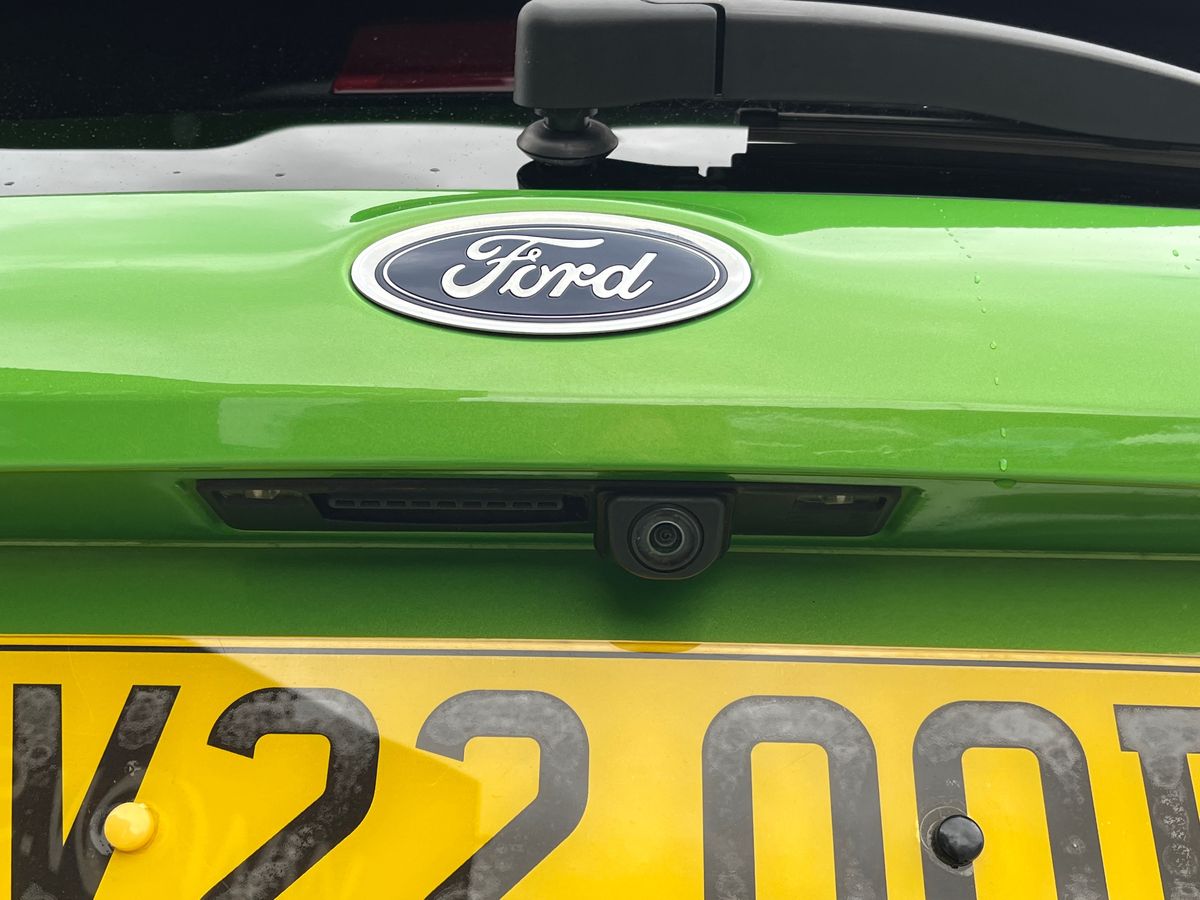 Ford Fiesta Photo 20