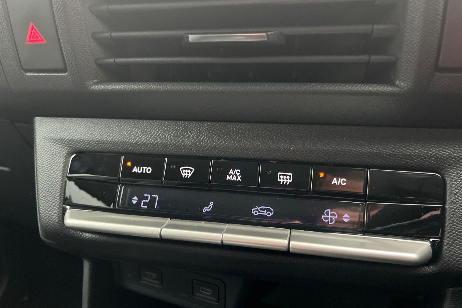 Vauxhall FRONTERA Photo 21