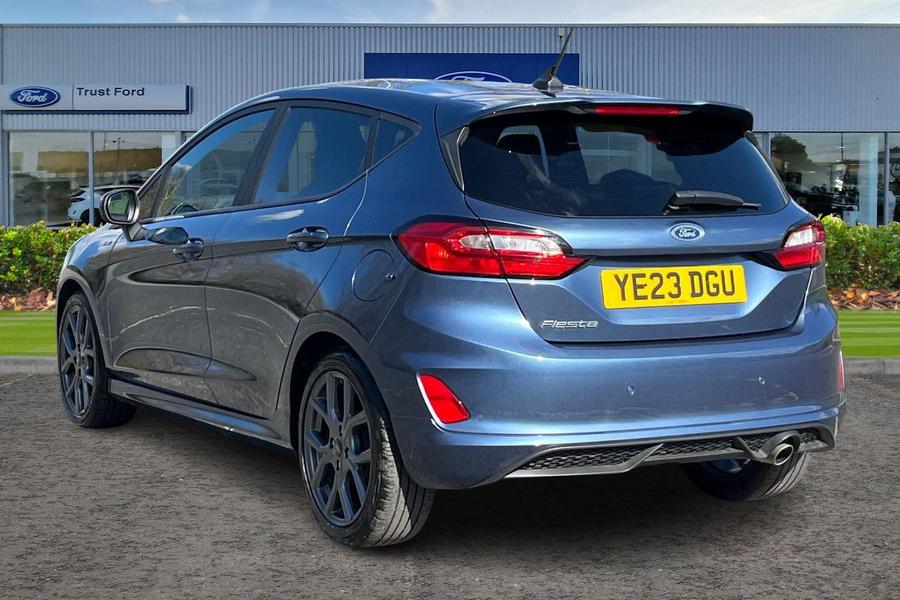 Ford FIESTA Photo autoimg-c73ed9af86c2b2ee697f45a4f46f6f1bee2c5599.jpg