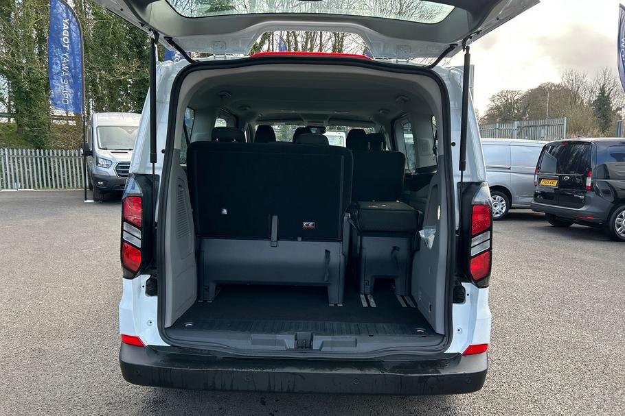 Used FORD TOURNEO CUSTOM HN75JZG 7
