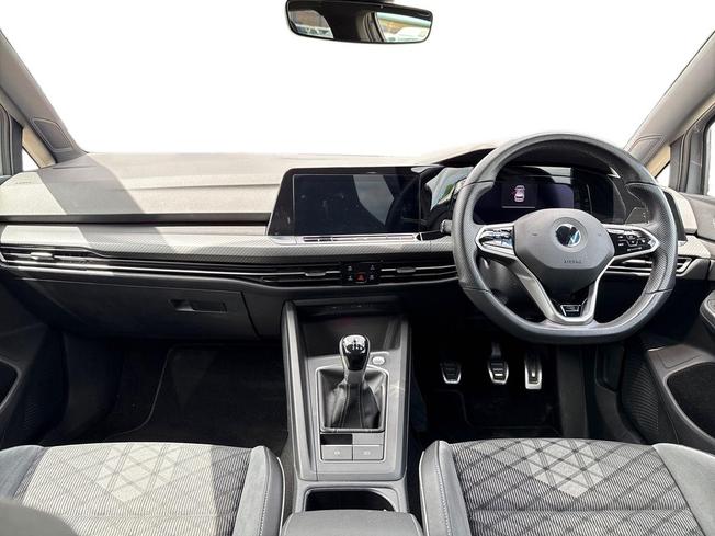 VOLKSWAGEN Golf Photo 10