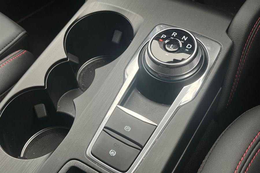 Ford KUGA Photo autoimg-c742c0b41be43839eebcd70a0aa891fd7cacbc89.jpg