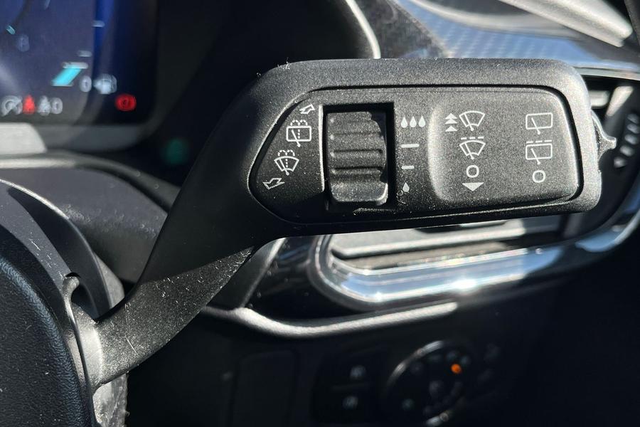 Ford PUMA Photo autoimg-c746403704d079399a377d9c5754e82d8854bc7f.jpg