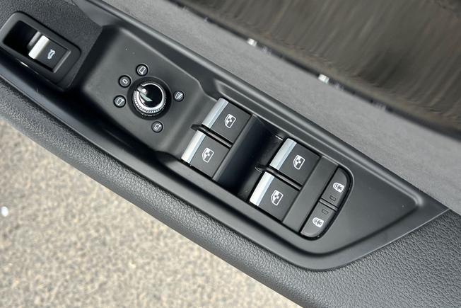 AUDI A4 Photo 52