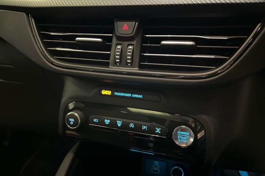 Ford KUGA Photo autoimg-c74c9a0834d131d331044a2ddea94fd9748bd9ce.jpg