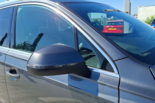 AUDI Q7 Photo 20
