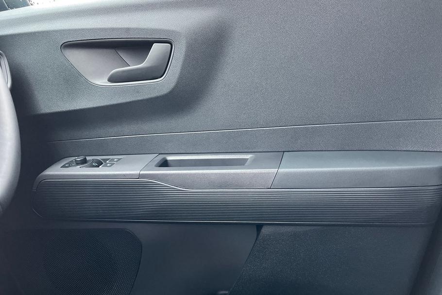 Used Ford E-TRANSIT COURIER LA75RDZ 36