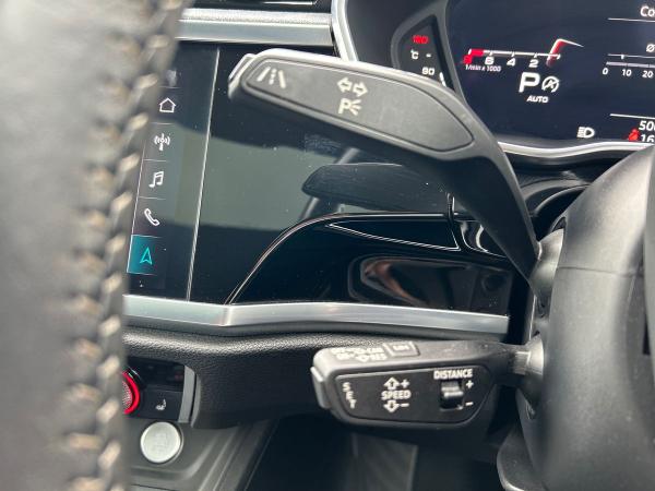 Audi Q3 Photo autoimg-c759c2cfdbbe49c0c7b7914f40b21e32a9edd6a7.jpg