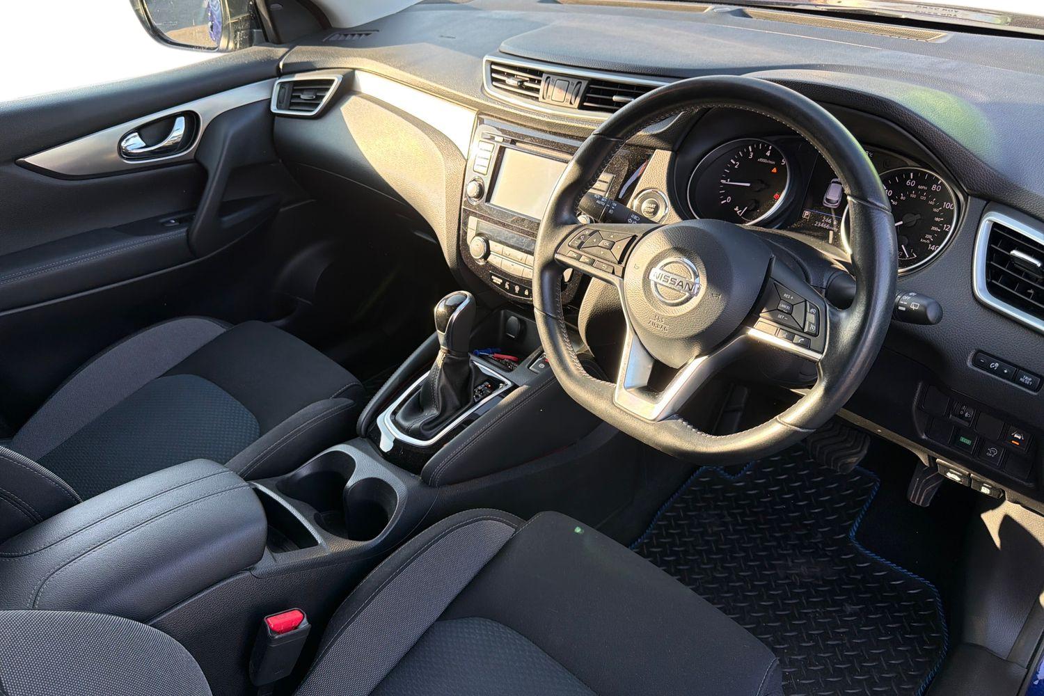 Nissan QASHQAI Photo 8