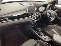 BMW X1 Photo 2