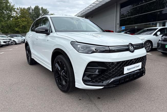 VOLKSWAGEN Tiguan Photo 21
