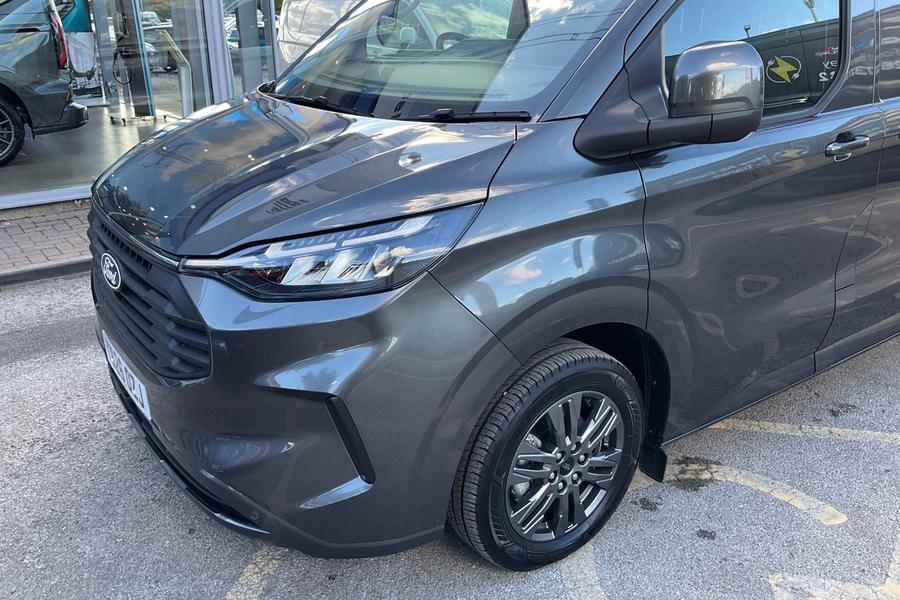 Ford TRANSIT CUSTOM Photo autoimg-c763d6dac64c67888656fff4084a5841a2188280.jpg