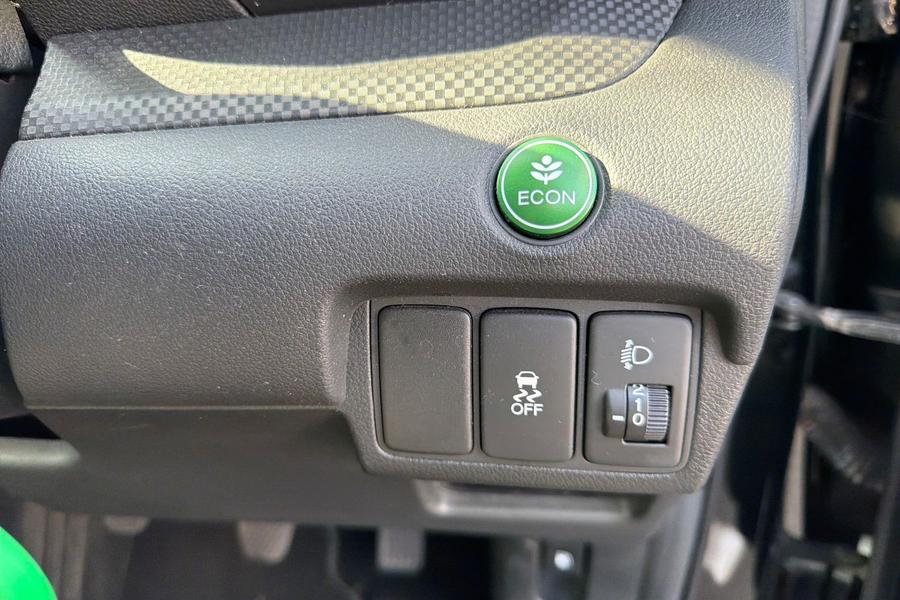 Honda CR-V Photo autoimg-c767086b3f23005c67960df73cd24a104963026e.jpg