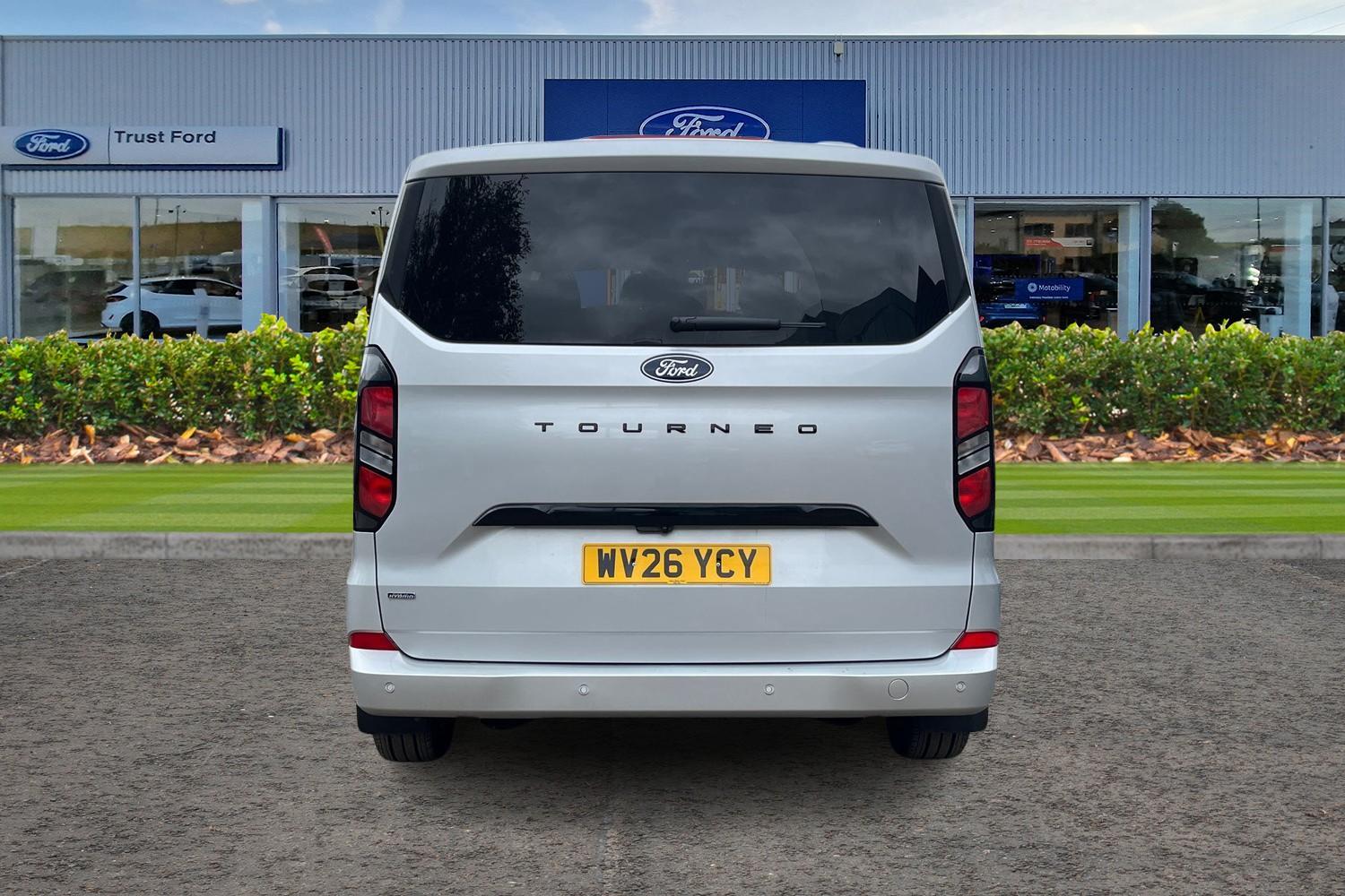 Ford TOURNEO CUSTOM Photo 12