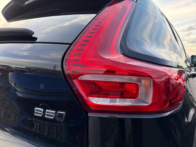 VOLVO Xc40 Photo 18
