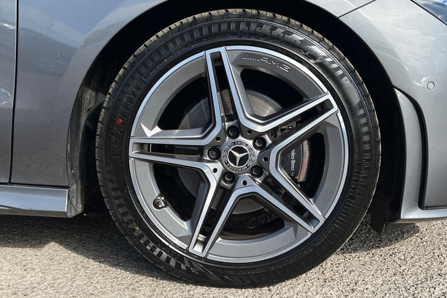 Mercedes-Benz CLA Photo autoimg-c76b2c6049f3a0f52a85b5fc4f8d4886613fa922.jpg