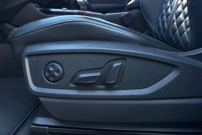 AUDI Q5 Photo 22