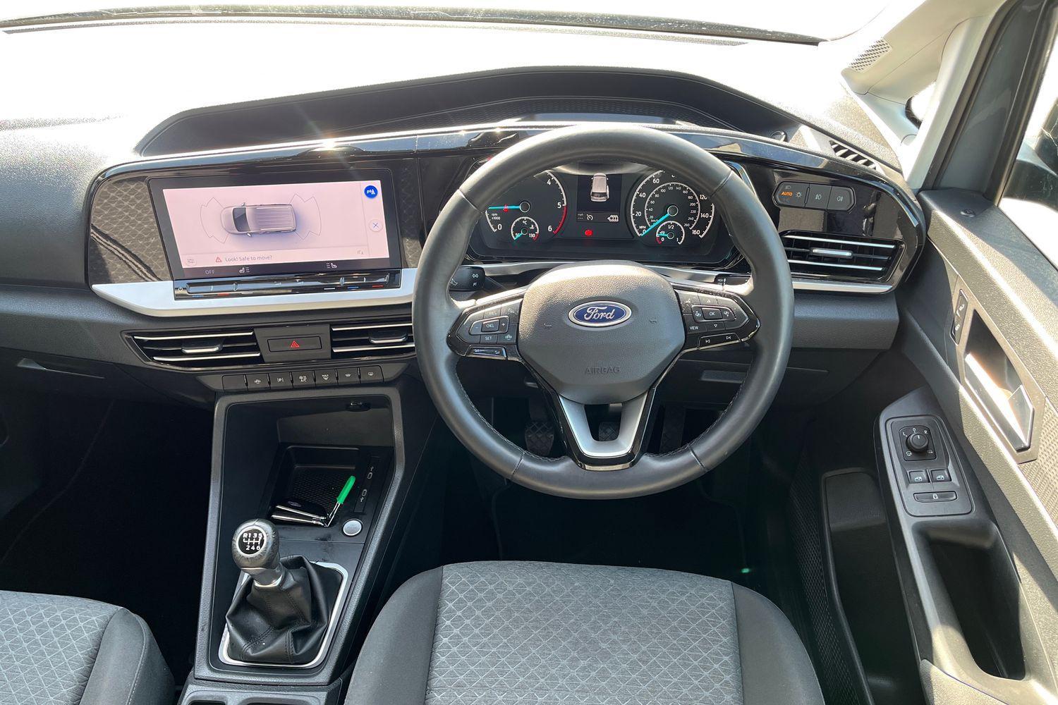 Ford TOURNEO CONNECT Photo 10