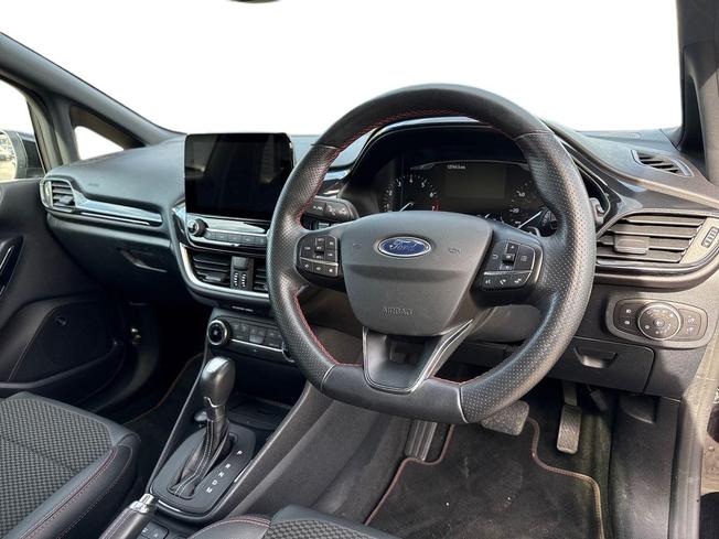 FORD Fiesta Photo 6