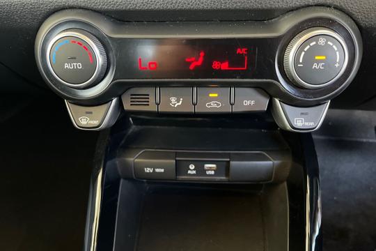 Kia Stonic Photo autoimg-c773eddc3f9908b4cbcb4931104a1cfd3f8151af.jpg