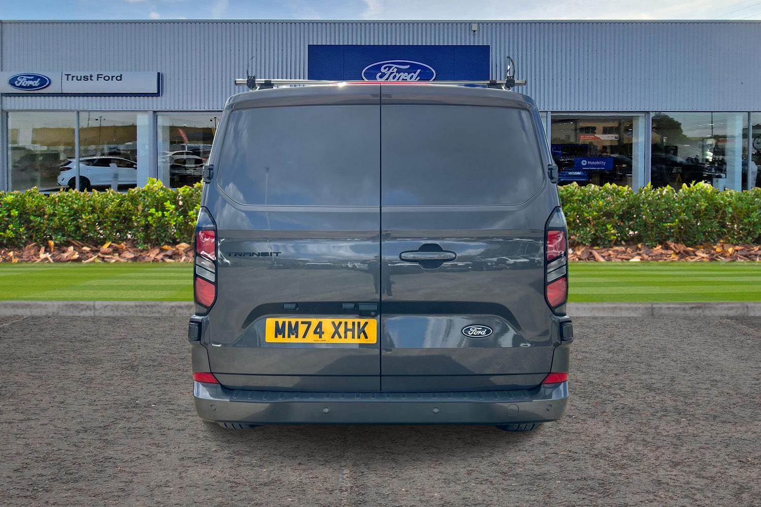 Ford TRANSIT CUSTOM Photo 13
