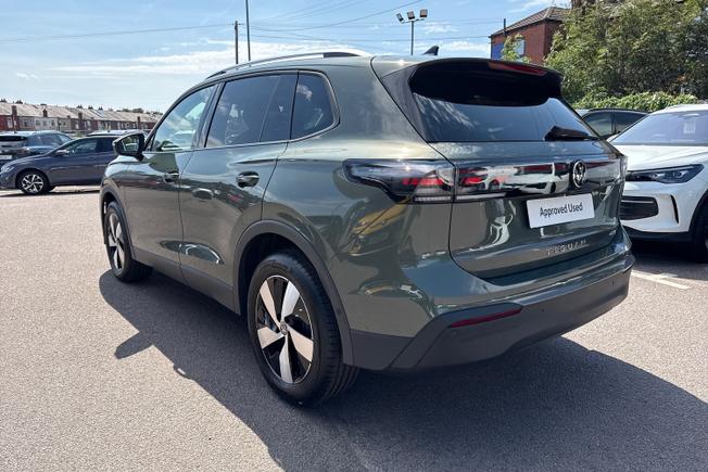 VOLKSWAGEN Tiguan Photo 23