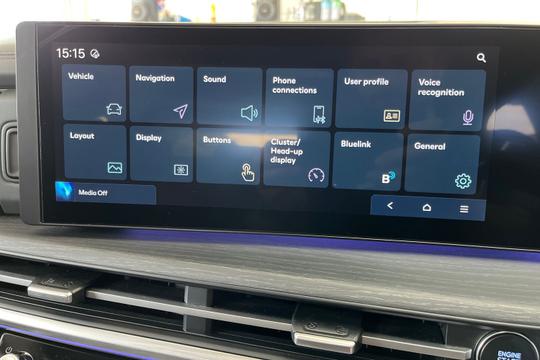 Hyundai Santa Fe Photo autoimg-c774918796877acd3183f25ff04494d272a4b939.jpg