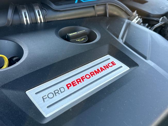 FORD Focus Photo 40