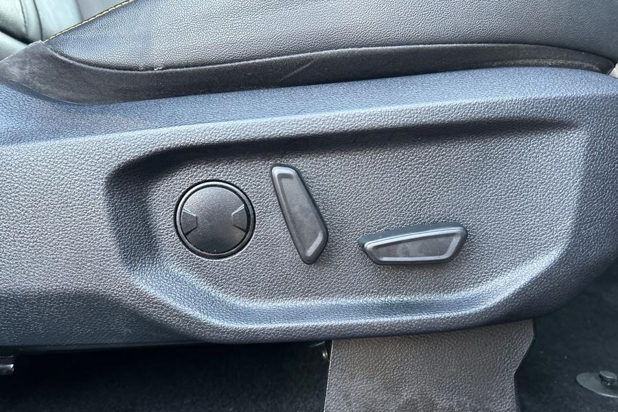 Ford RANGER Photo autoimg-c77bc9f554fedca060a3d5231e1b063b948ac4cf.jpg